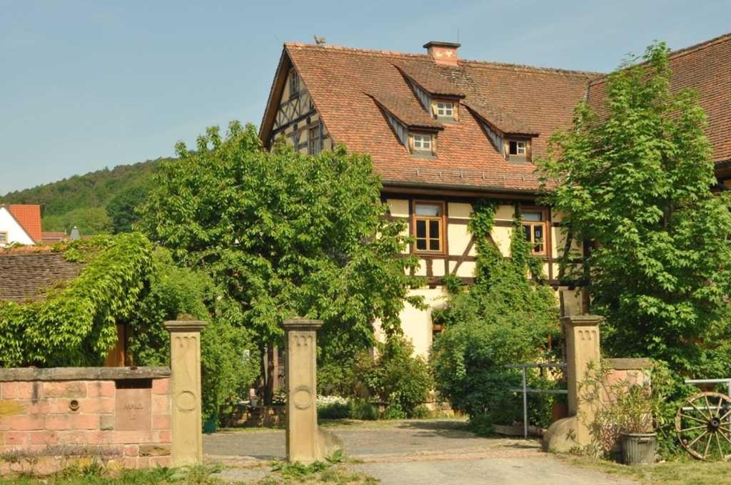 Gästezimmer - Fuhrhalterei Maul Breuberg